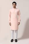 Aryavir Malhotra_Peach Plain Kurta & Pant Set _Online_at_Aza_Fashions