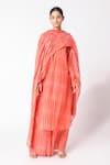 Buy_JAYATI GOENKA_Linear Print Kurta Set _Online_at_Aza_Fashions