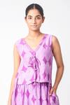 Buy_JAYATI GOENKA_Chanderi Silk Printed Vest & Pant Set 