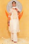 Buy_Jyoti Bansal_Embroidered Kurta Set _at_Aza_Fashions