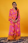 Buy_Saangi_Fuchsia Viscose, Muslin, Organza Foil Fuschia Pink Floral Kurta With Palazzo _at_Aza_Fashions