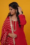 Buy_Saangi_Red Organza, Chanderi Silk Gota Patti, Metallic Thread, Zari Raw Kurta Set _Online_at_Aza_Fashions