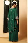 Shop_House Of Supriya_Emerald Green Embroidery V-neck Butti Work Kurta With Palazzo _at_Aza_Fashions