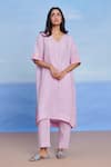 Buy_Saphed_Lilac Linen V-neck Dolman Kurta Set _Online_at_Aza_Fashions