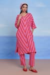 Buy_Saphed_Pink Linen V-neck Amalfi Dolman Kurta Set _at_Aza_Fashions