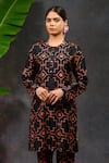 Prachi Kamat_Black Viscose, Silk Round Neck Morvika Geometric Print Kurta And Pant Set _Online_at_Aza_Fashions