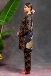 Buy_Prachi Kamat_Black Viscose, Silk Round Neck Morvika Geometric Print Kurta And Pant Set _Online_at_Aza_Fashions