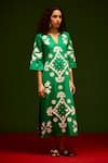 Buy_Indian Summer Story_Green Cotton, Poplin Embroidery Split V-neck Sitara Thread Dress _Online_at_Aza_Fashions
