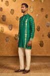 Buy_Masaba_Green Silk Foil Printing Totem Lines And Pot Kurta Set_Online_at_Aza_Fashions
