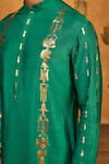 Shop_Masaba_Green Silk Foil Printing Totem Lines And Pot Kurta Set_Online_at_Aza_Fashions