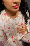 Prachi Kamat_White Viscose, Silk Round Neck Morviika Printed Kurta With Pant _at_Aza_Fashions