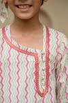 Shop_Plumcheeks_White Cotton Lace Chevron Print Kurta Set _Online_at_Aza_Fashions