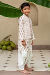 Plumcheeks_Off White Cotton Lace Chevron Print Bundi And Kurta Set _Online_at_Aza_Fashions
