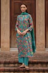 Buy_Vaayu_Teal Muslin, Cotton Split V-neck Bloom Print Kurta Set _at_Aza_Fashions