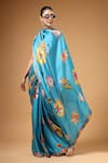 Gazab by Miku Kumar_Blue Modal, Satin V-neck Tivra Print Pre-draped Saree And Blouse Set _Online