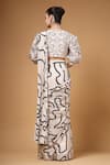 Gazab by Miku Kumar_Ivory Silk, Crepe V-neck Lumea Print Pre-draped Saree And Blouse Set _Online_at_Aza_Fashions