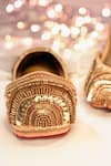 Loryphilory_Gold Sunheri Shaan Embroidered Juttis _Online_at_Aza_Fashions