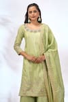 Samyukta Singhania_Peach Georgette Embroidery Round Neck Floral Kurta Set _Online