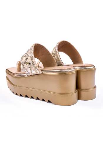 Shop_Anaar_Gold Mirrors, Embroidery, Stones Kohinoor Wedges _Online_at_Aza_Fashions