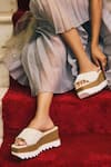 Buy_Anaar_Off White Beads, Embroidery Custard Cloud Wedge Sandals _at_Aza_Fashions