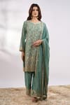 Alaya Advani_Blue Georgette Embroidery, Metallic Thread, Zari V-neck Floral Kurta Set _Online