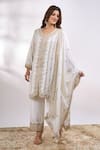 Alaya Advani White Georgette Embroidery, Zari V-neck Floret Kurta Pant Set Online Alaya Advani_White Georgette Embroidery, Zari V-neck Floret Kurta Pant Set _Online