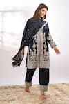Shop Alaya Advani Black Georgette Embroidery V-neck Flora Kurta Pant Set Shop_Alaya Advani_Black Georgette Embroidery V-neck Flora Kurta Pant Set