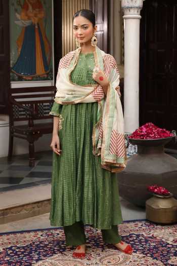 Buy_Amoree by Shikha Chaudhry_Green Silk, Silk, Embroidery, Sequins, Printed Kurta Set _at_Aza_Fashions