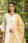 Amoree by Shikha Chaudhry_Off White Cotton, Silk Embroidery Split V-neck Butti Pattern Straight Kurta Set _Online_at_Aza_Fashions