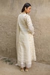 Amoree by Shikha Chaudhry_Off White Cotton, Silk Embroidery Split V-neck Placement Kurta Set _at_Aza_Fashions