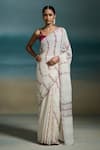 Buy_Dressfolk_White Handloom Cotton, Linen Zari Tuhina Saree With Unstitched Blouse Piece _Online_at_Aza_Fashions