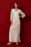 Buy_Label Niyami_Ivory Tissue Embroidery, Mirrors V-neck Hand Kaftan _at_Aza_Fashions