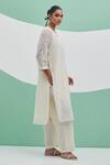 Shop_Priya Chaudhary_Off White Chanderi Embroidery Split V-neck Bandhan Kurta Set _Online_at_Aza_Fashions