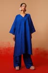Stoique_Blue Silk V-neck Petal Mysore Tunic _Online_at_Aza_Fashions