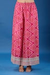 Buy_Samyukta Singhania_Gray Chinon Embroidery, Metallic Thread, Sequins Round Butti Pattern Kurta Set _Online_at_Aza_Fashions