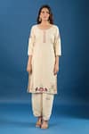 Samyukta Singhania_Cream Silk, Organza Embroidery, Sequins Round Neck Floral Kurta Set _Online_at_Aza_Fashions