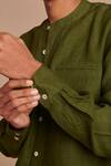 Shop_Saphed_Green Linen Band Collar Shirt 