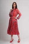 Buy_Koswi_Red Viscose Sequins, Beads Collared Floral Print Shirt With Skirt 