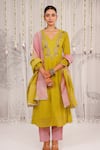 Buy_Myaara_Olive Green Chanderi Embroidery V-neck Floral Kurta Set _at_Aza_Fashions