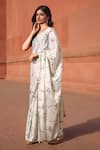 Buy_Naintara Bajaj_Off White Chinon, Brocade V-neck Floral Print Pre-draped Saree With Blouse _Online_at_Aza_Fashions
