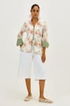 Buy_Jodi_White Handloom Cotton V-neck Moor Handwoven Blouse _at_Aza_Fashions