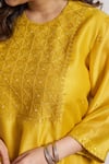 Buy_Vaaya_Yellow Chanderi Silk Embroidery, Sequins Round Neck Sarson Kurta 