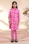 Samyukta Singhania_Pink Floral Print Kurta With Pant _Online_at_Aza_Fashions