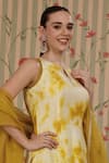 Nitisha Kashyap Official_Off White Silk, Organza Beads, Sequins, Embroidery Tie-dye Sleeveless Kurta Set _Online_at_Aza_Fashions