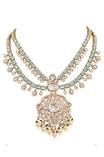 Shop_Auraa Trends_Gold Plated Pearls, Beads, Stones Kundan Polki Pendant Necklace Set _Online_at_Aza_Fashions