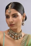 Buy_Auraa Trends_Green Stones, Pearls Kundan Tear-drop Motif Choker Necklace And Earrings _at_Aza_Fashions