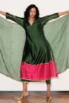 Buy_Kharakapas_Green Chanderi, Silk Embroidery V-neck Iraani Kurta Set _at_Aza_Fashions