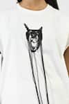 Buy_Huemn_White Cotton, Jersey Embroidery, Beads, Metallic Thread Fringed Hand Canine Top _Online_at_Aza_Fashions