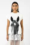 Huemn_White Cotton Round Neck Horse Print Top _Online_at_Aza_Fashions