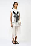 Buy_Huemn_White Cotton Round Neck Horse Print Top _Online_at_Aza_Fashions